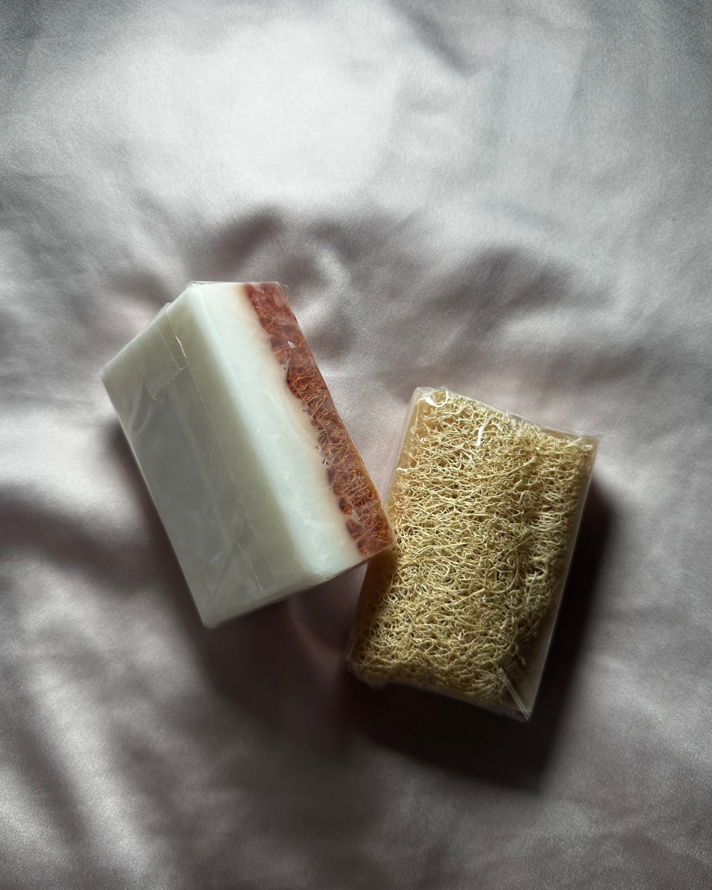 Natürliche Kürbisfaser Seife - Eselsmilch mit Honig / Natural Pumpkin Fiber - Donkeymilk with Honey